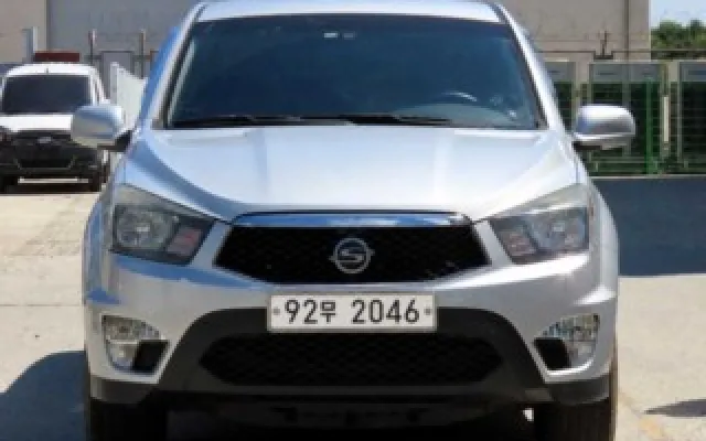 코란도스포츠 중고차 코란도스포츠 디젤 2WD CX5 매물 사진 11 - 2015/01 207,129km