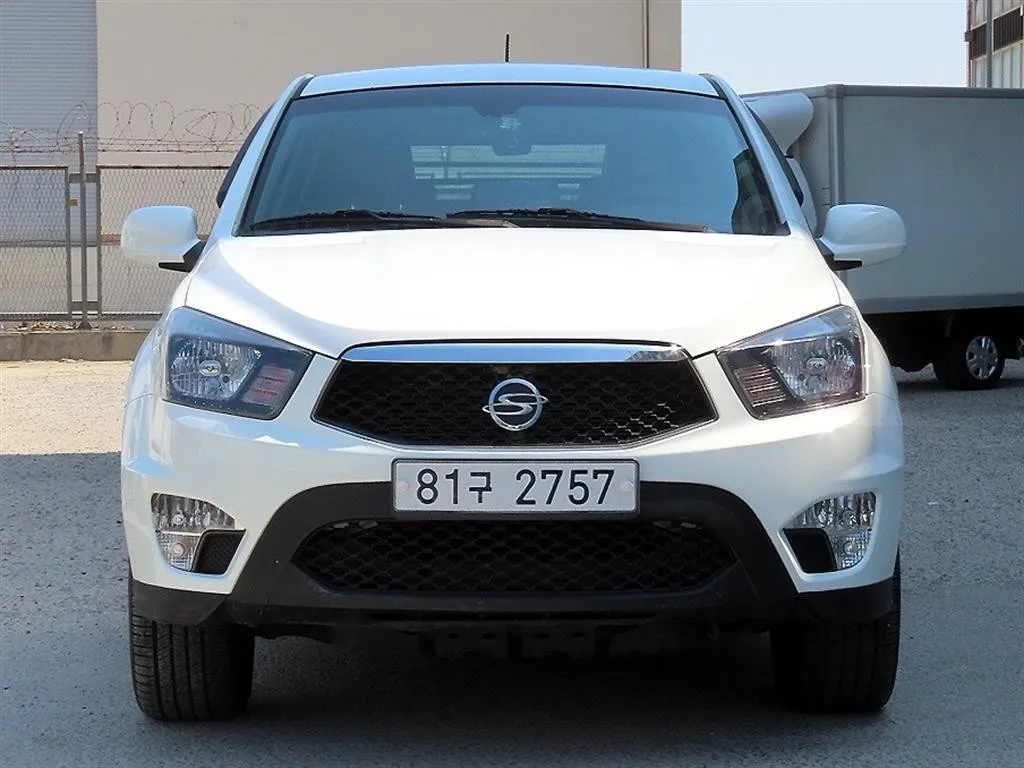코란도스포츠 중고차 매물 사진 12 - 2013년 98,111km