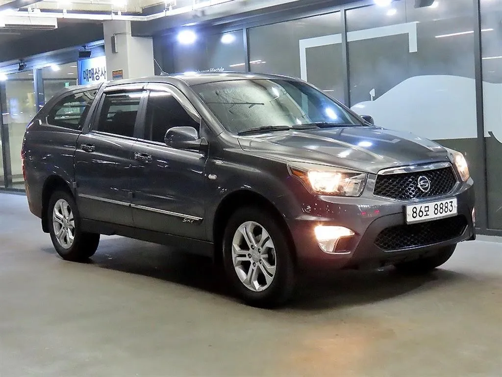 코란도스포츠 중고차 매물 사진 8 - 2014년 125,204km