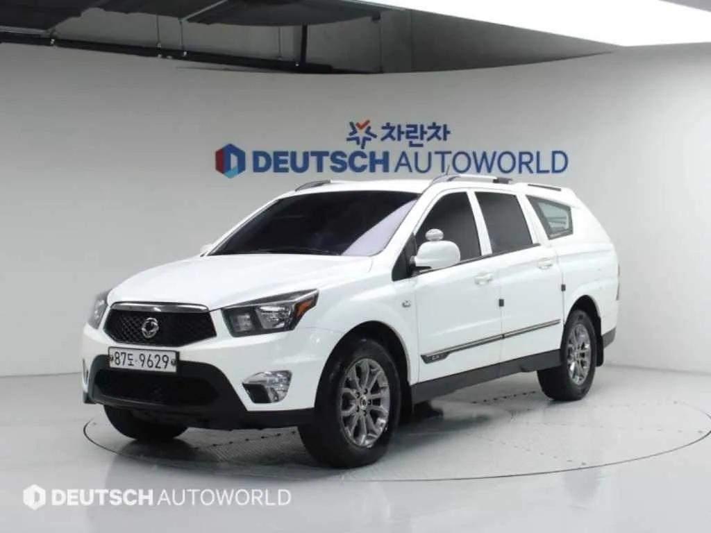 코란도스포츠 중고차 매물 사진 3 - 2014년 143,683km