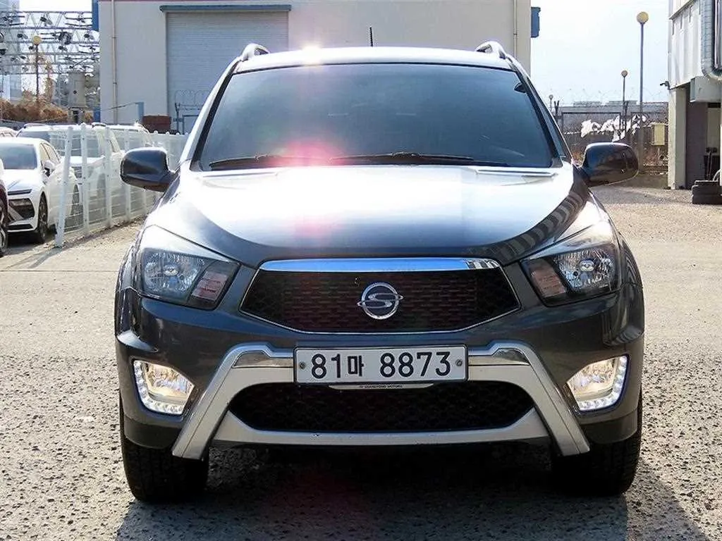 코란도스포츠 중고차 매물 사진 9 - 2016년 31,444km